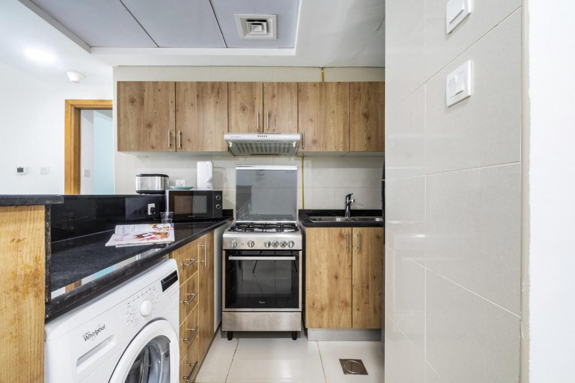 Shoresinn - Stunning 1br With Marina View Appartement *