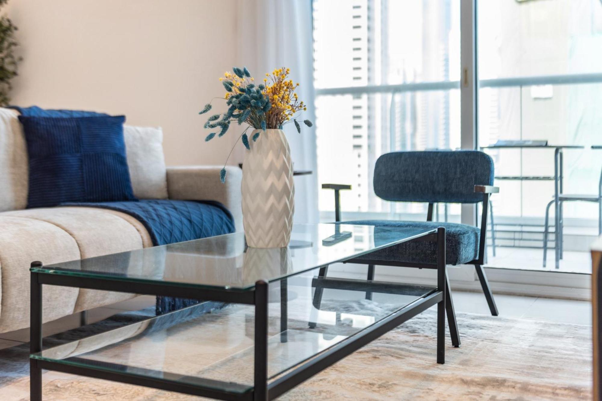 Shoresinn - Stunning 1br With Marina View