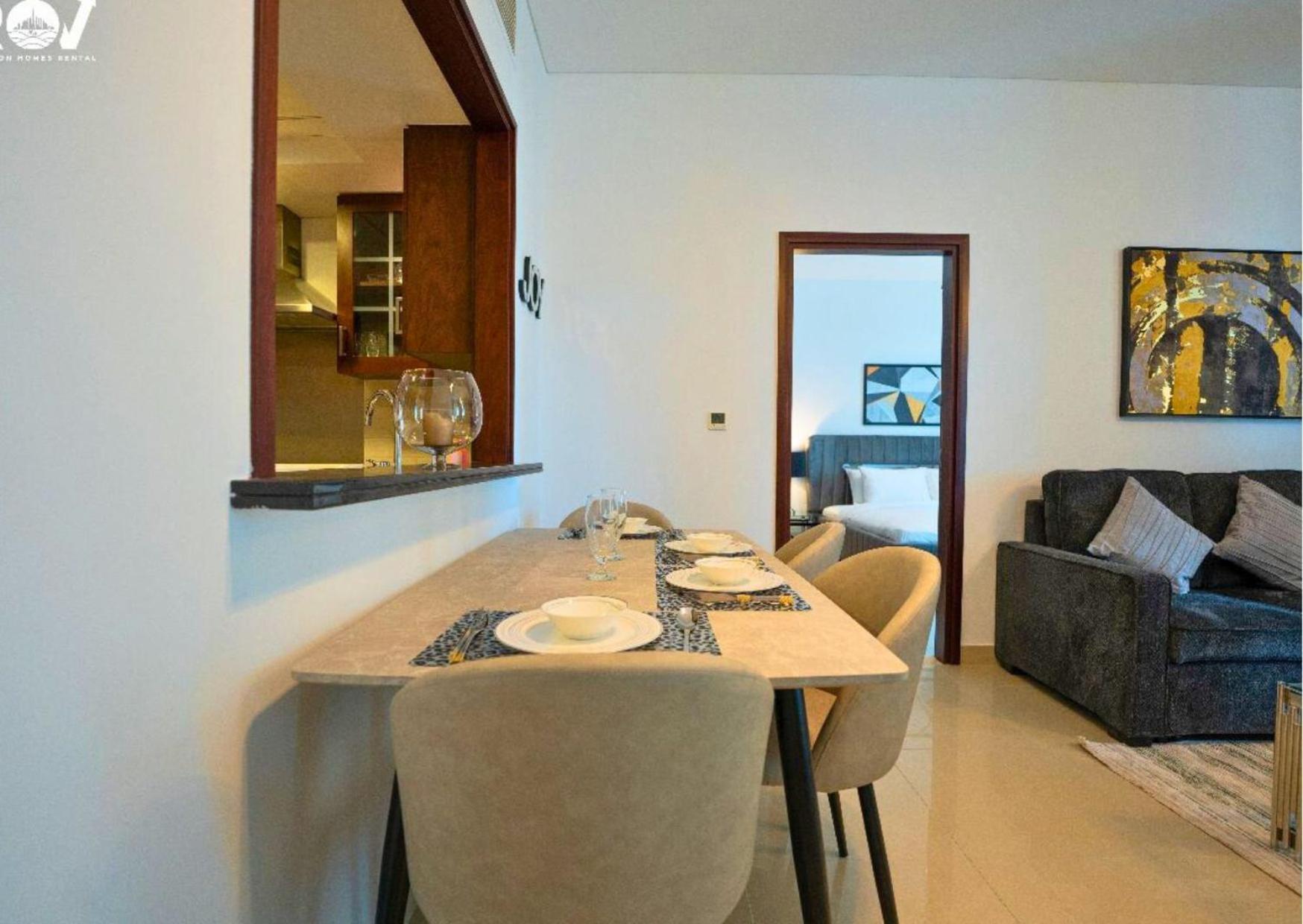 Luxurious 2br With Stunning Full Burj Khalifa View Apartemen *