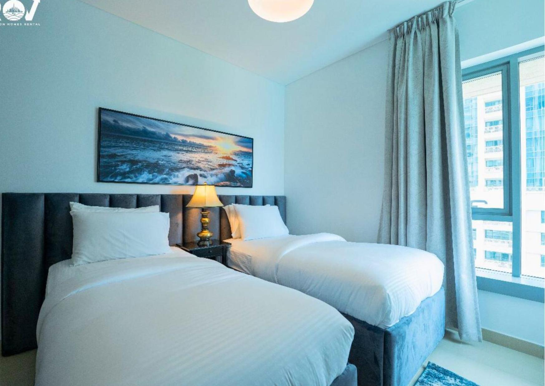 Luxurious 2br With Stunning Full Burj Khalifa View Dubai
