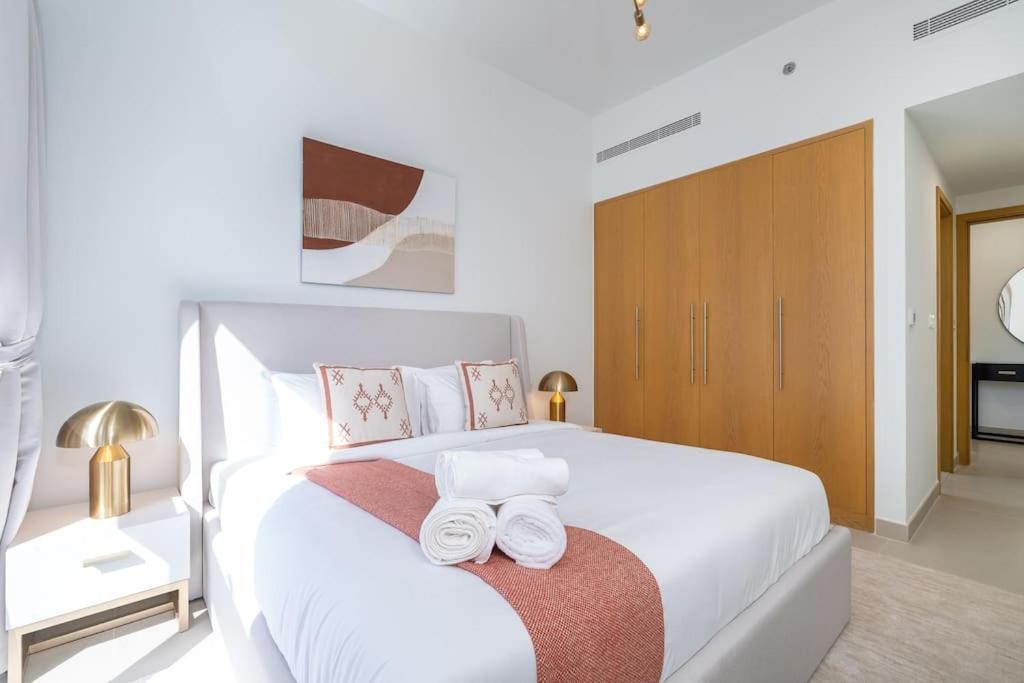 Mystic - Stylish High-rise Living With Premium Amenities Appartement