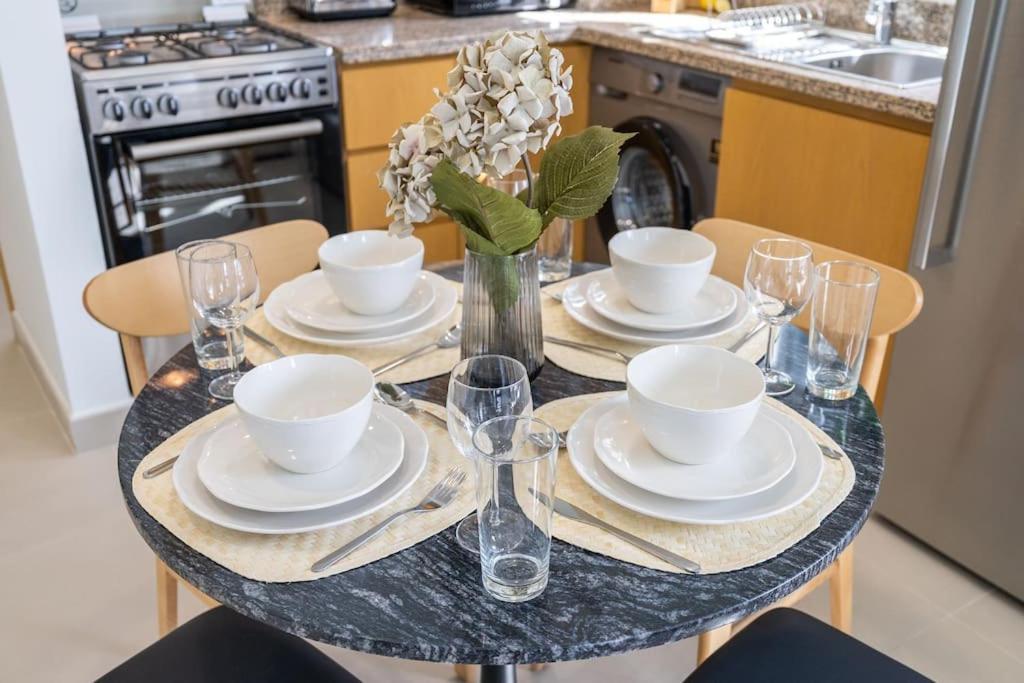 Mystic - Stylish High-rise Living With Premium Amenities Appartement