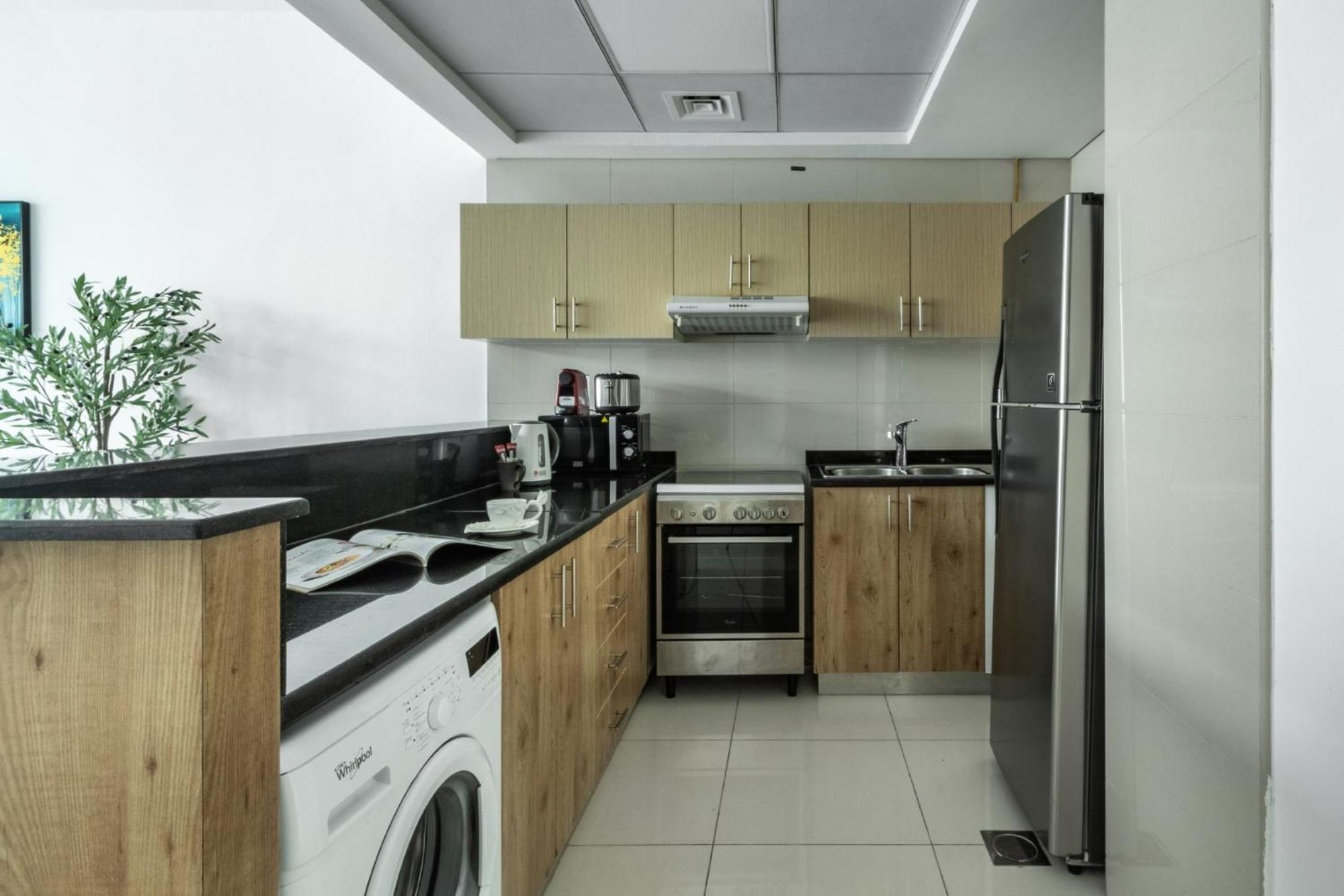 Shoresinn - Stellar 2br With Charming Marina View Dubaï