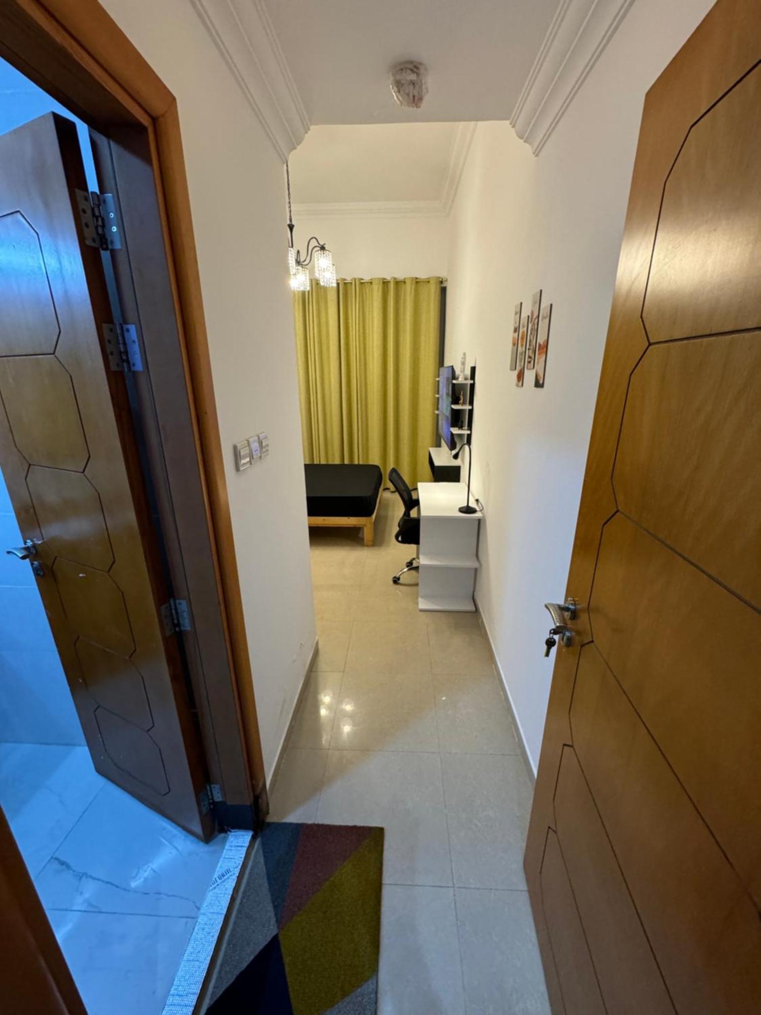 Tidy Master In Marina Near Metro Alloggio in famiglia