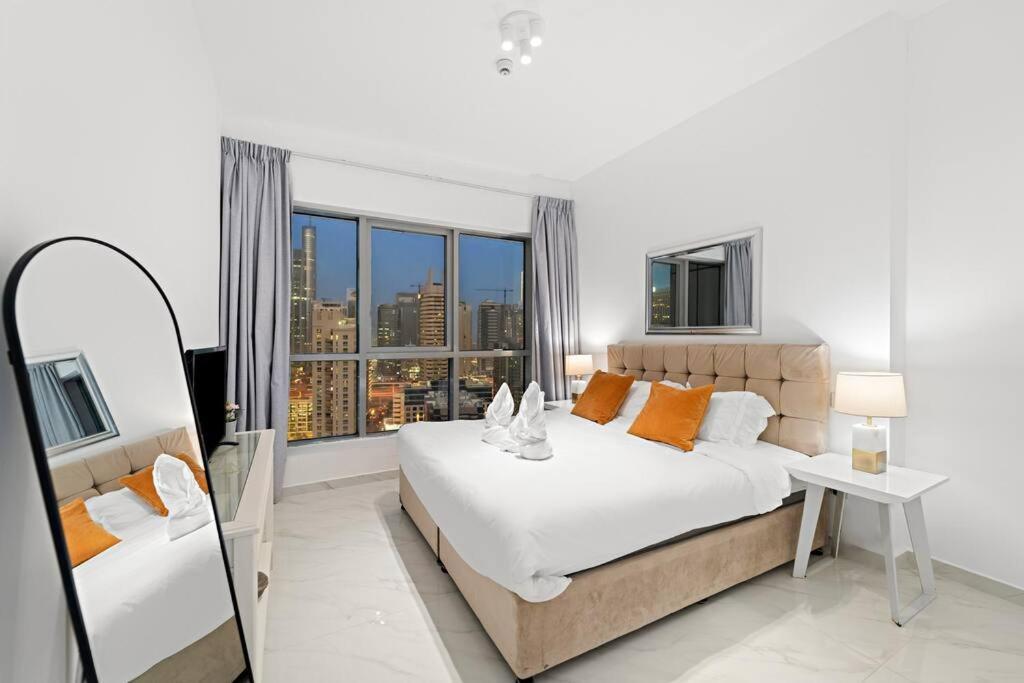 First Class 3br Stylish Sanctuary * Dubaï