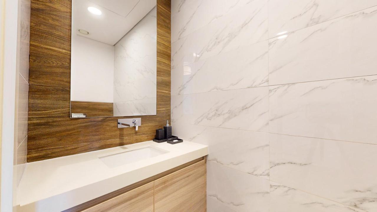 Sol Bay - One Bed With Distant Burj Khalifa View Appartement Dubaï