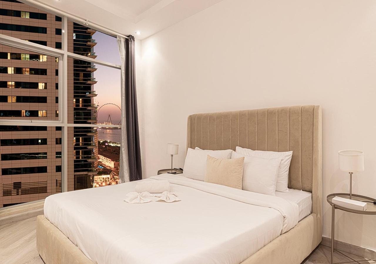 Modern 4br With Balcony And Scenic Marina Views * Dubaï