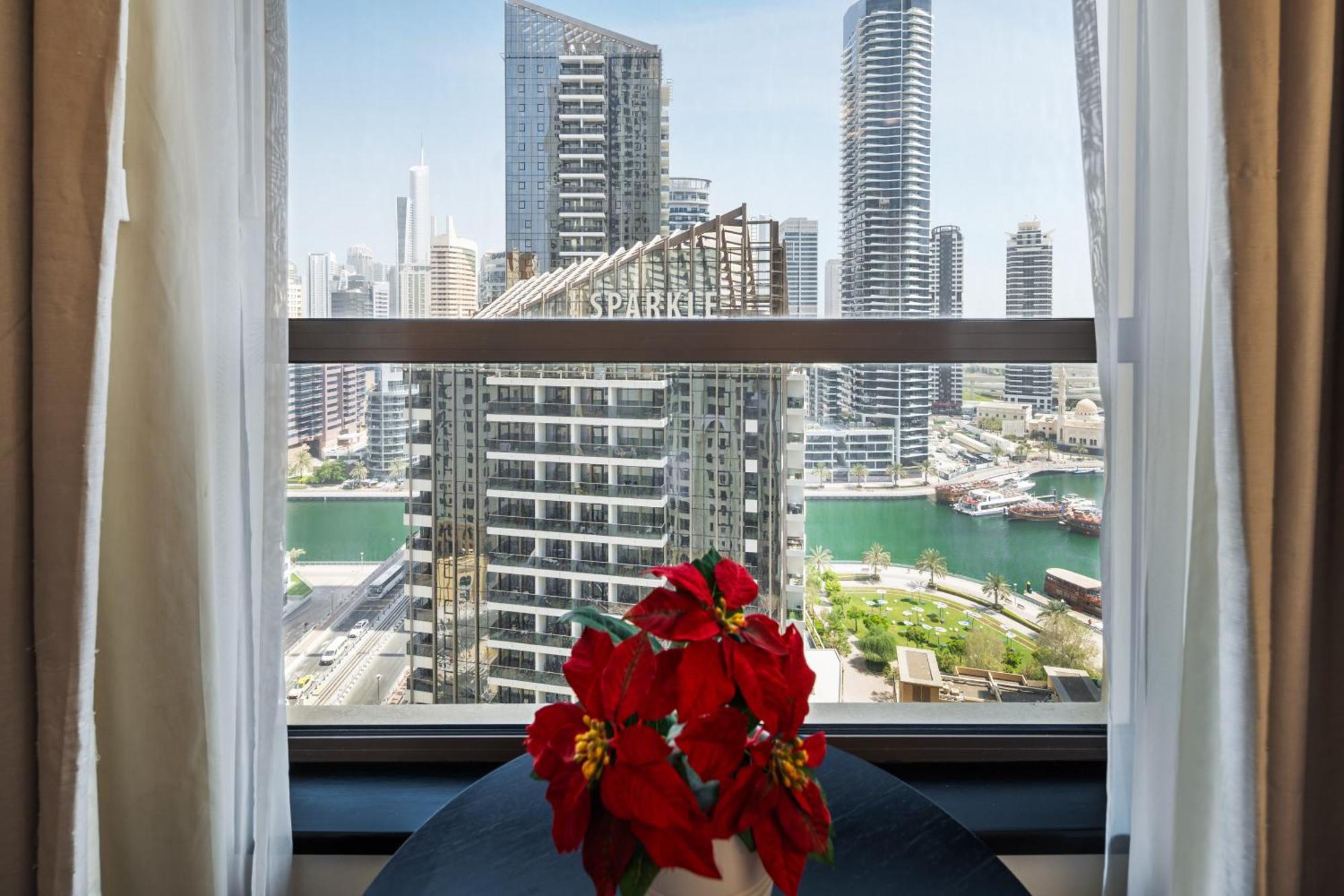 Brand New Spacious, Deluxe, 5br Maidroom On Jbr Walk Next To ,tram & Mall By La Buena Vida Homes Dubaï
