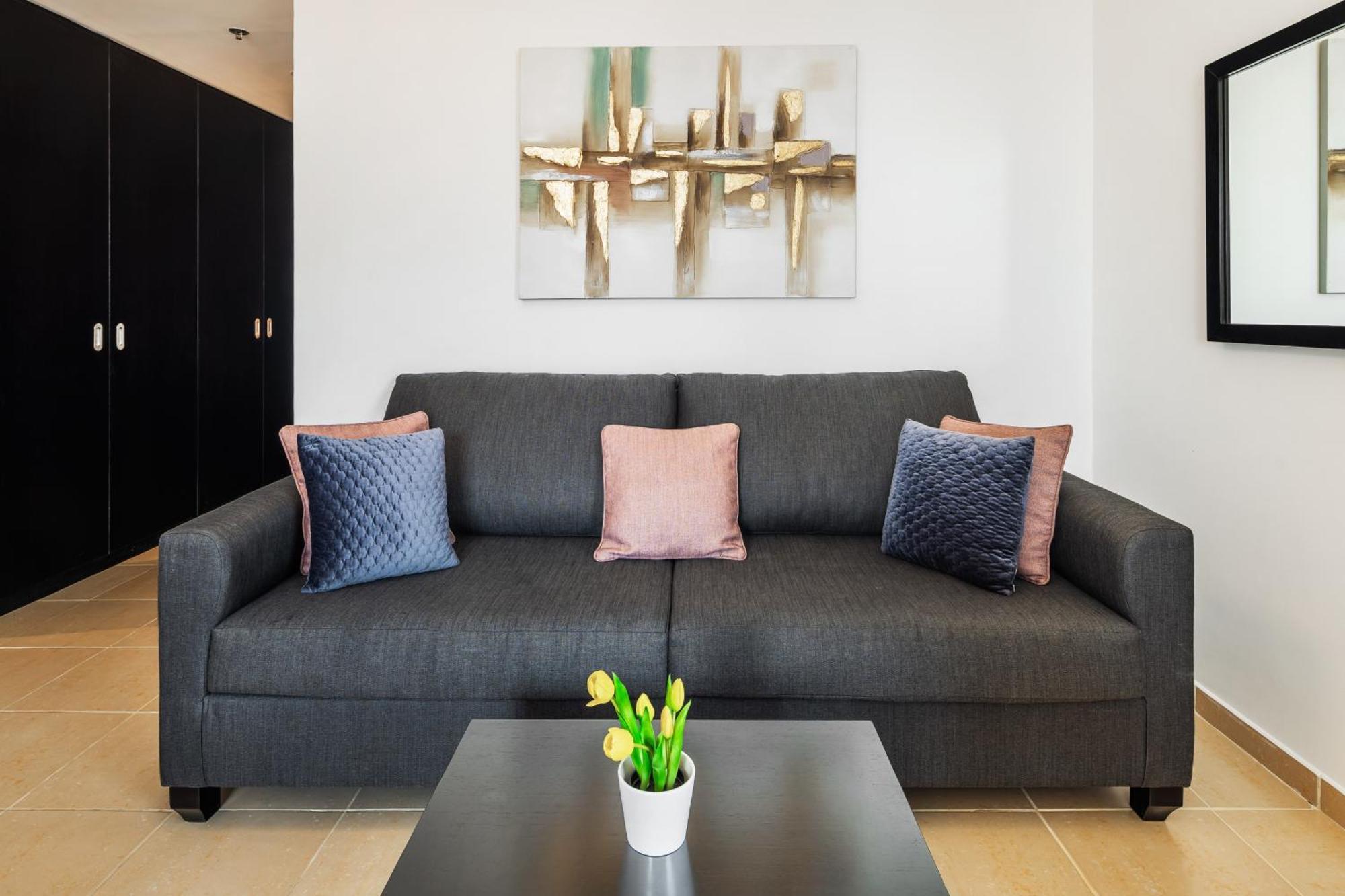 Appartement Brand New Spacious, Deluxe, 5br Maidroom On Jbr Walk Next To ,tram & Mall By La Buena Vida Homes