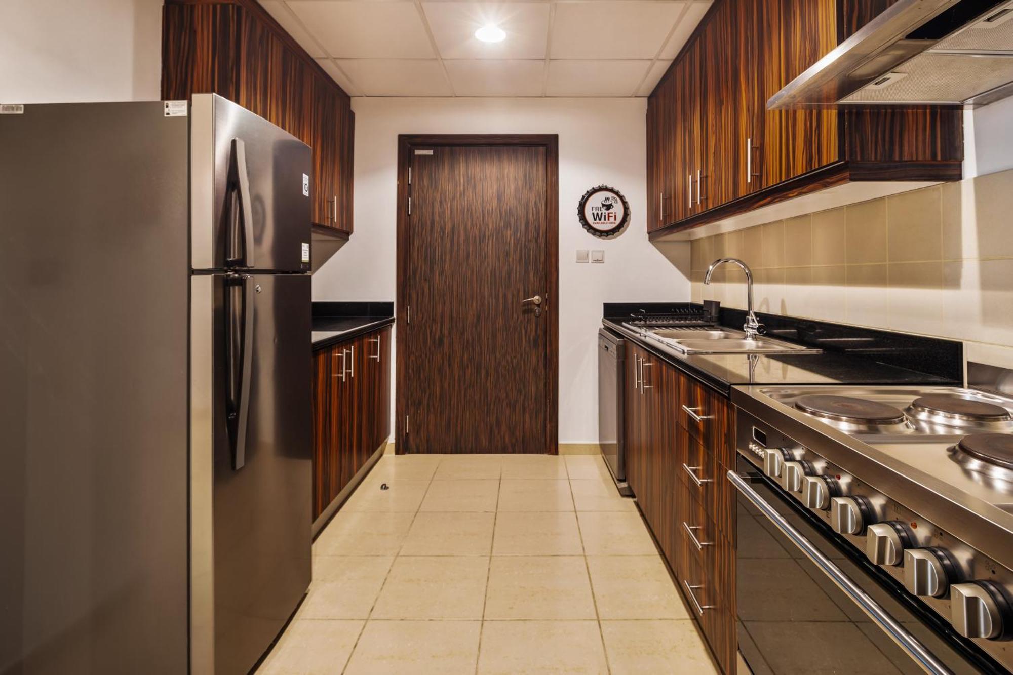 Appartement Brand New Spacious, Deluxe, 5br Maidroom On Jbr Walk Next To ,tram & Mall By La Buena Vida Homes Dubaï