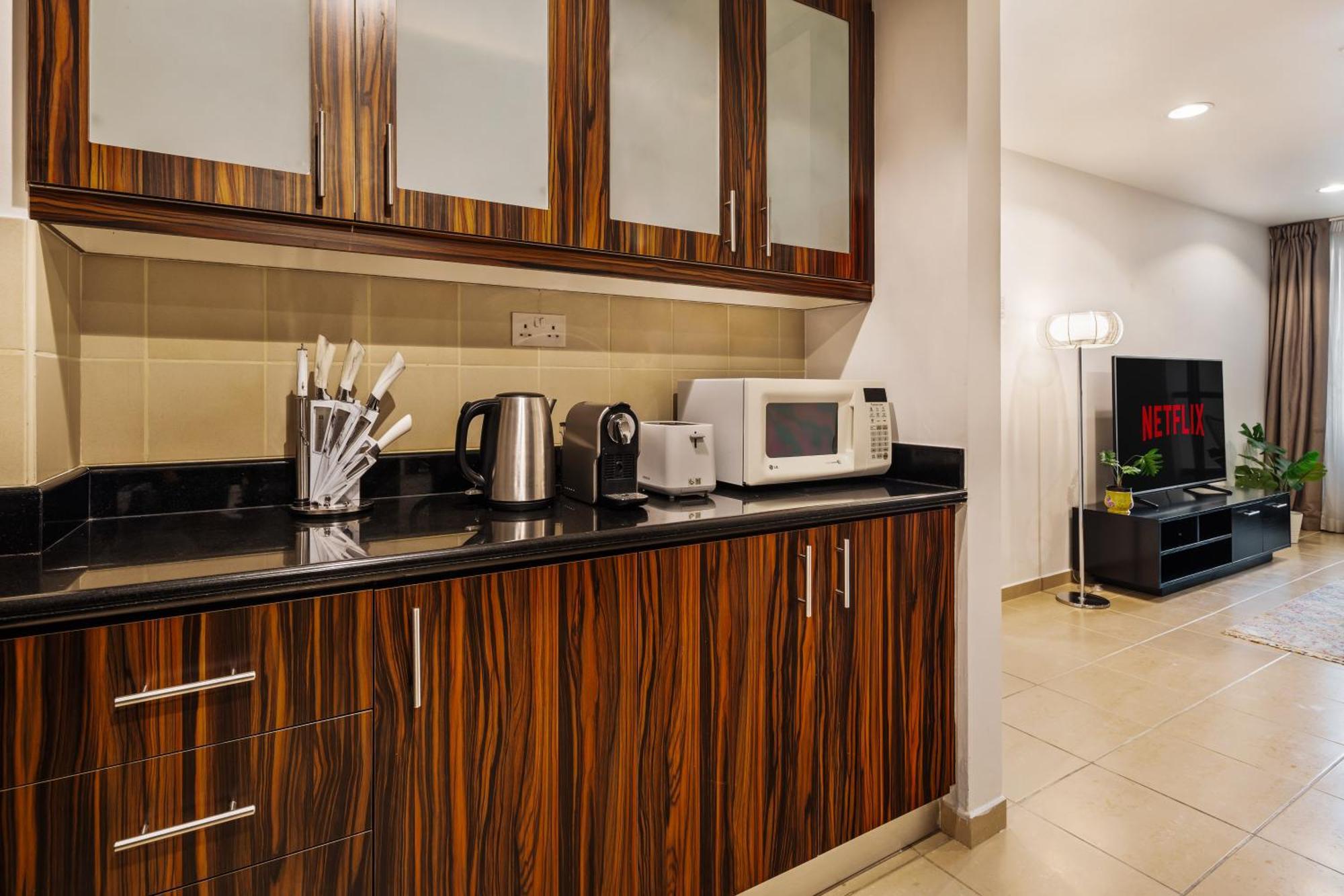 Brand New Spacious, Deluxe, 5br Maidroom On Jbr Walk Next To ,tram & Mall By La Buena Vida Homes Dubaï