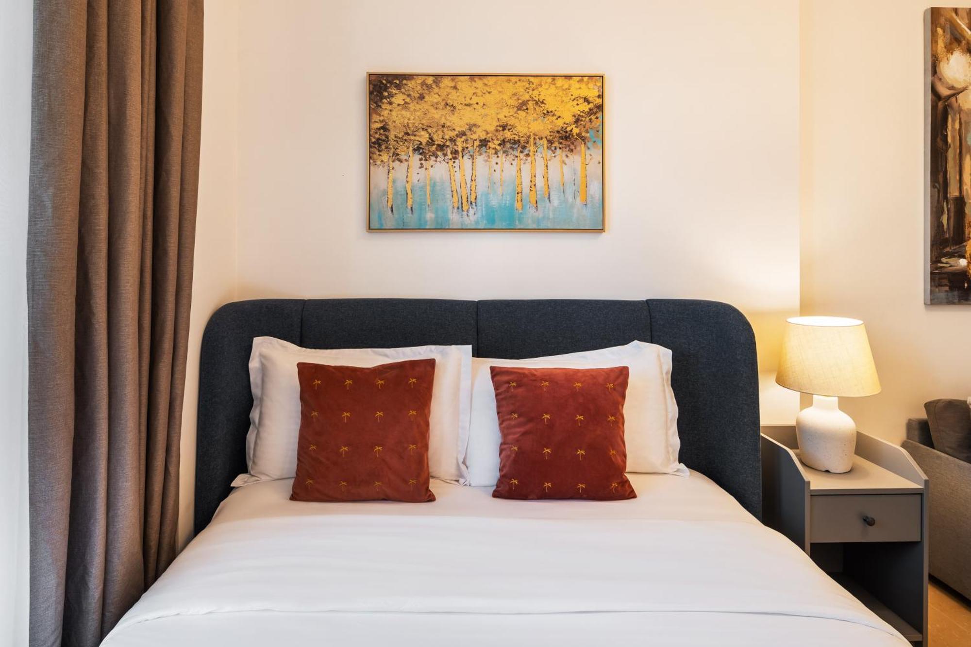 Brand New Spacious, Deluxe, 5br Maidroom On Jbr Walk Next To ,tram & Mall By La Buena Vida Homes Appartement Dubaï