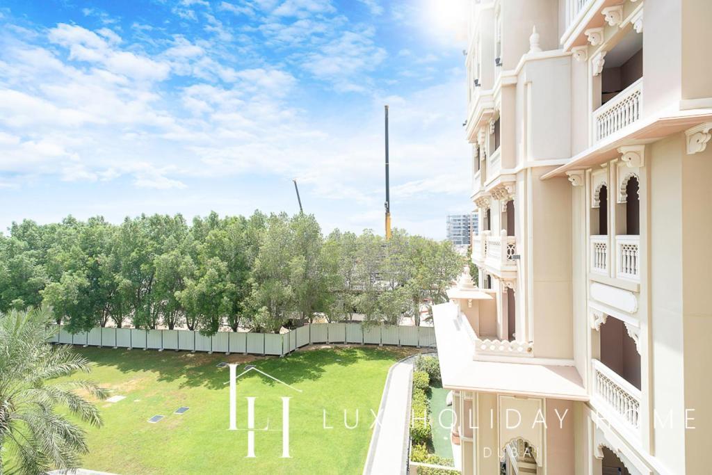 Lux The Grandeur Palm Garden View Appartement Dubaï