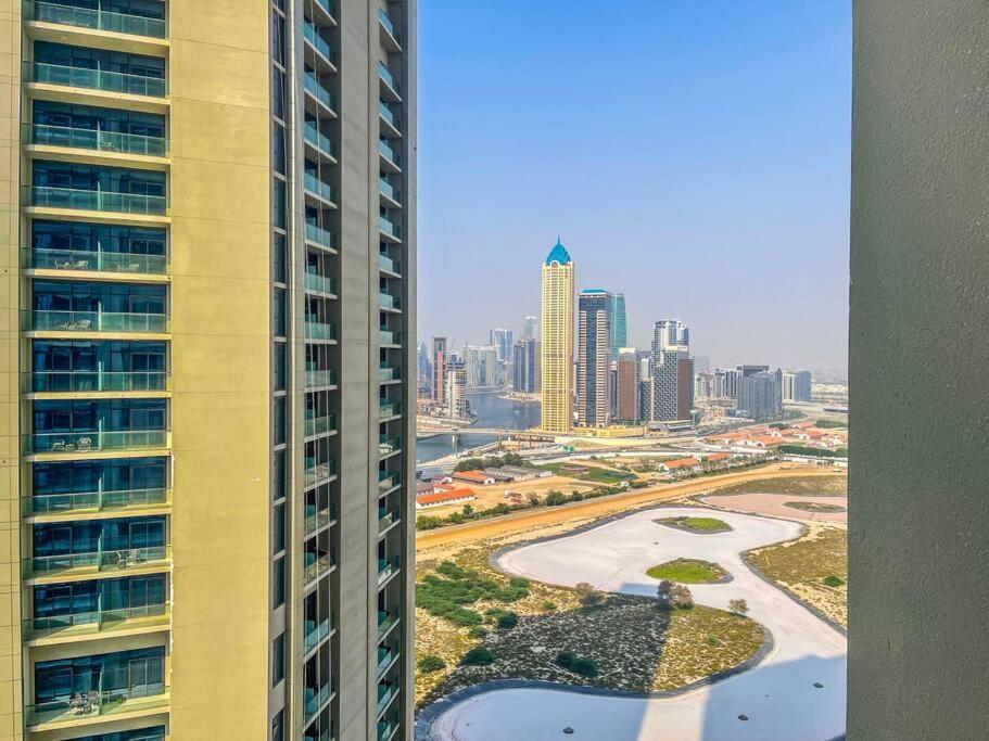Damac Aykon 2 Bedroom Business Bay - Ezytrac Appartement *