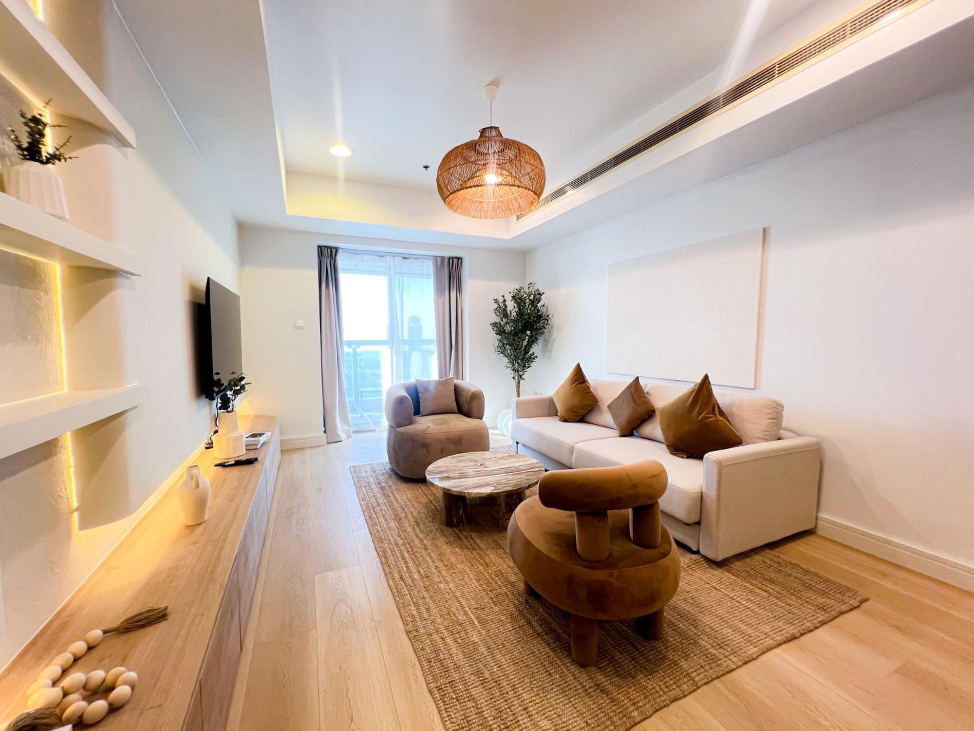 Stunning 2br In Marina With Amazing Views Dubai