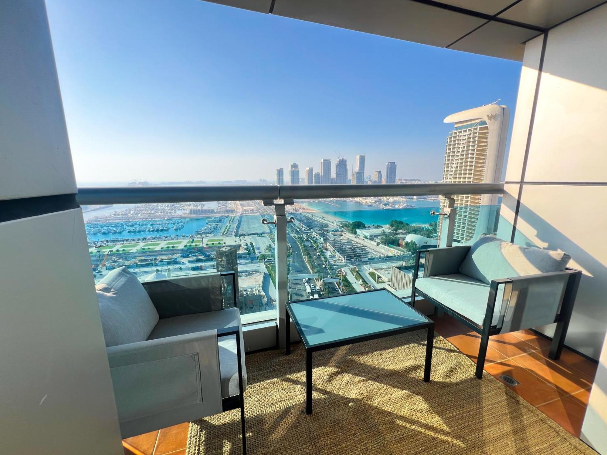 Stunning 2br In Marina With Amazing Views Dubai