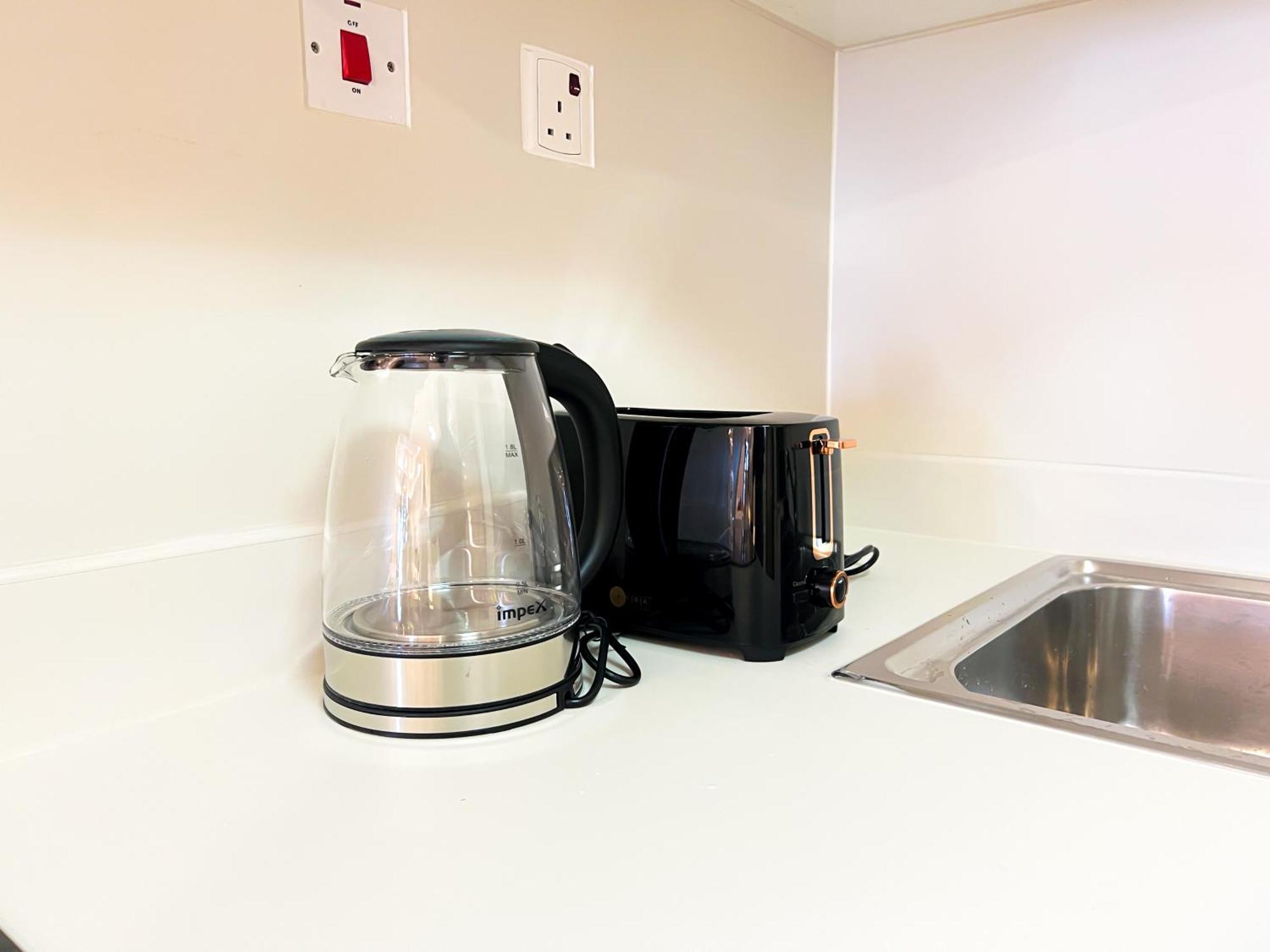 Stunning 2br In Marina With Amazing Views *