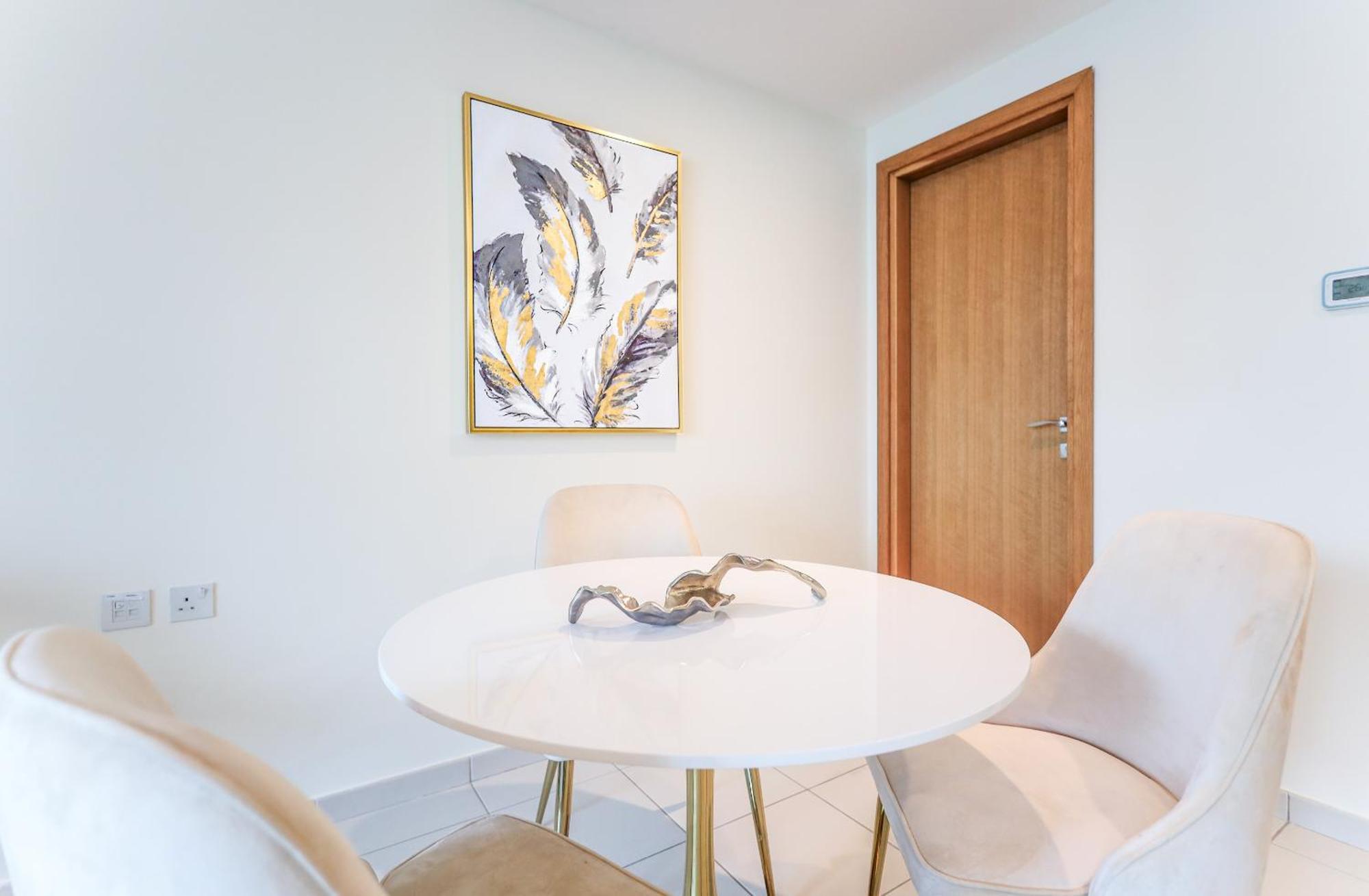 Appartement Elite Lux Homes - Modern Comfort In Business Bay Dubaï