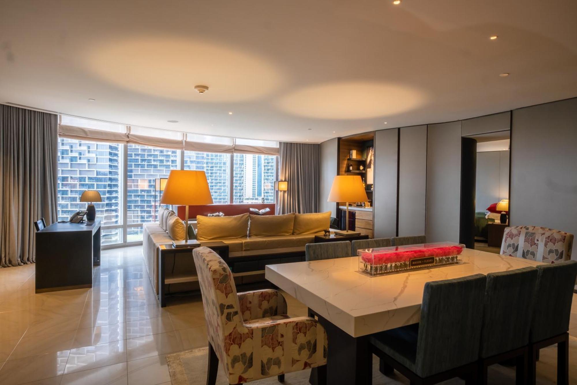 2-br Luxury In Armani Residences Apartment Dubai