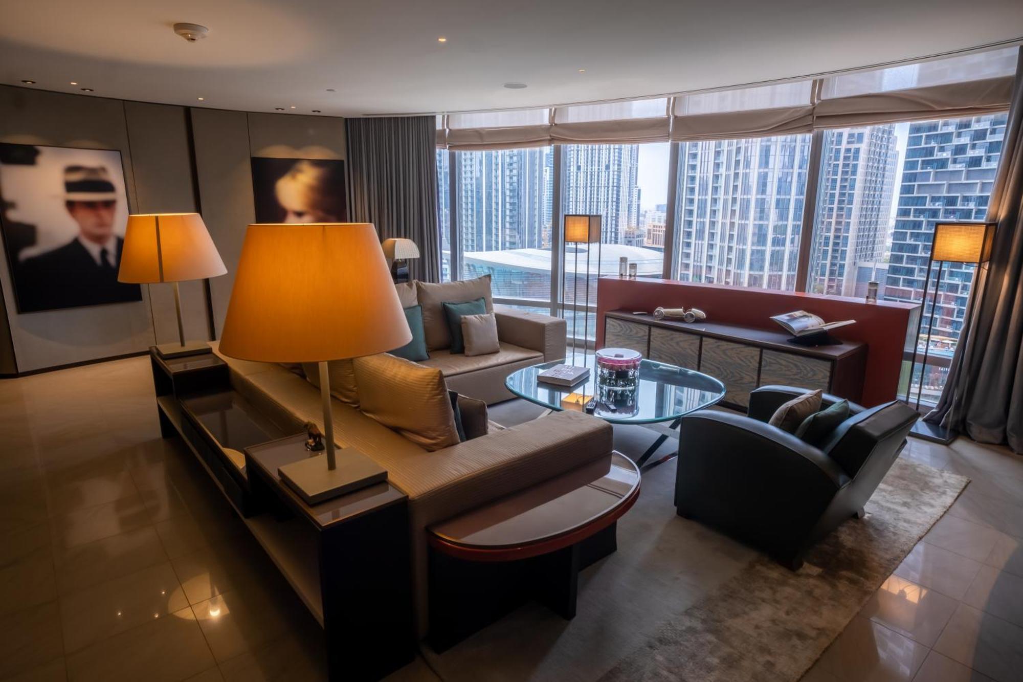 2-br Luxury In Armani Residences *
