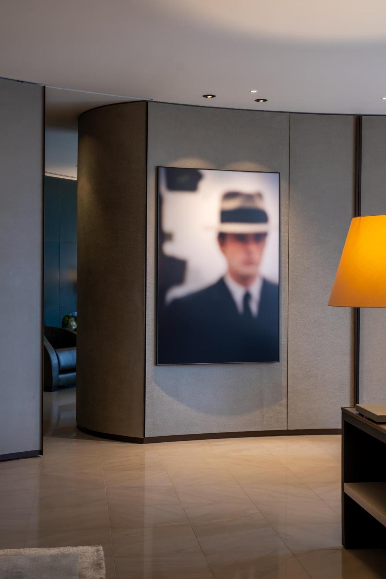 2-br Luxury In Armani Residences Apartment *