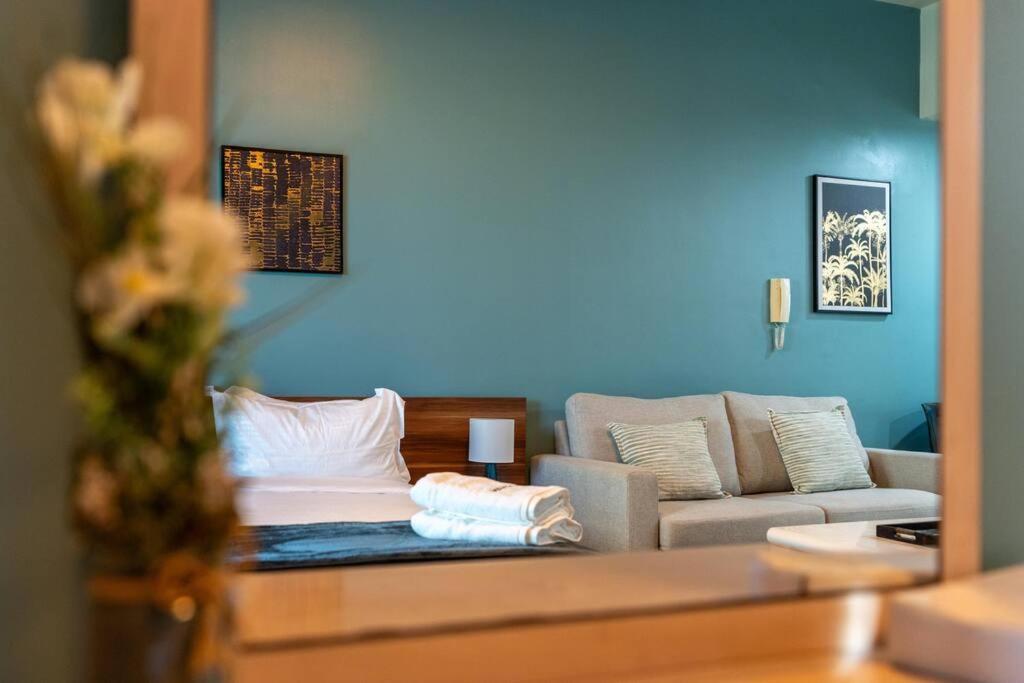 Apartemen Large Attached To Metro - Marina Diamond3 Dubai
