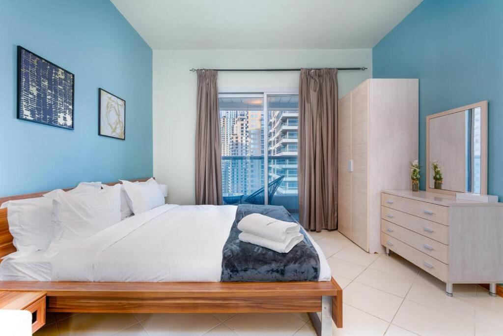 Apartemen Large Attached To Metro - Marina Diamond3