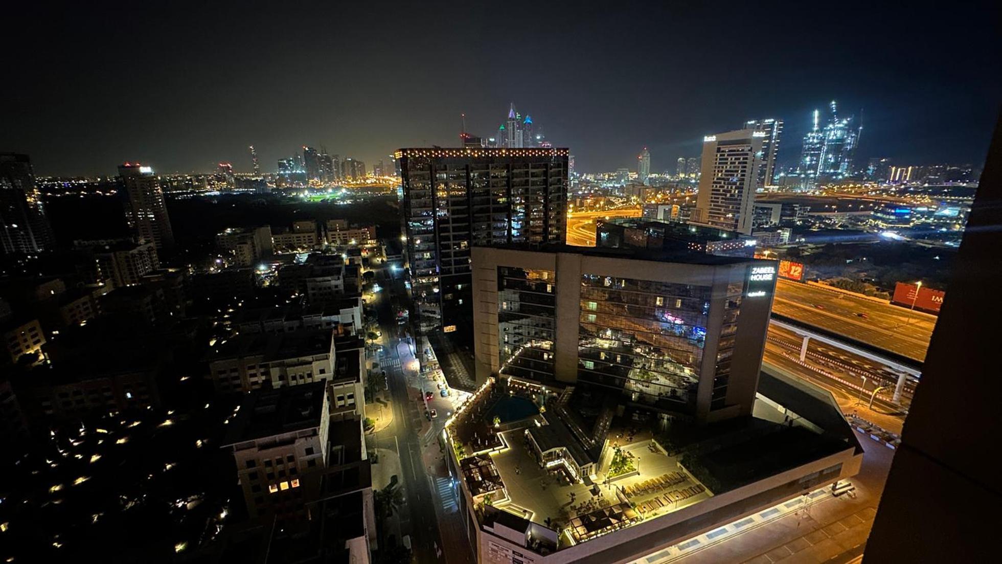 Horizon View Partition In Barsha Heights Near Metro Gazde/Camere de închiriat