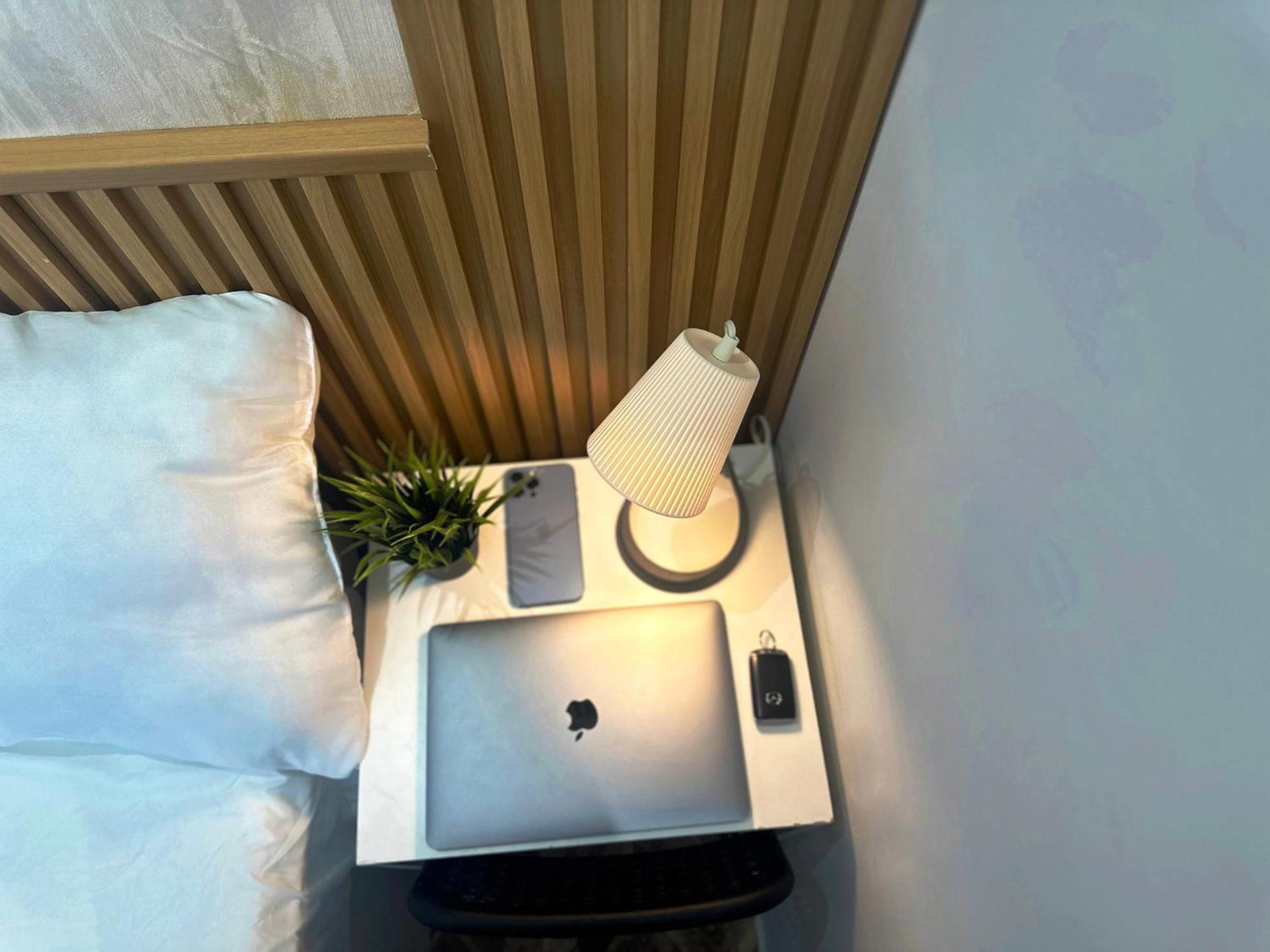 Quarto em Acomodações Particulares Quiet Partition In Tecom Barsha Heights *