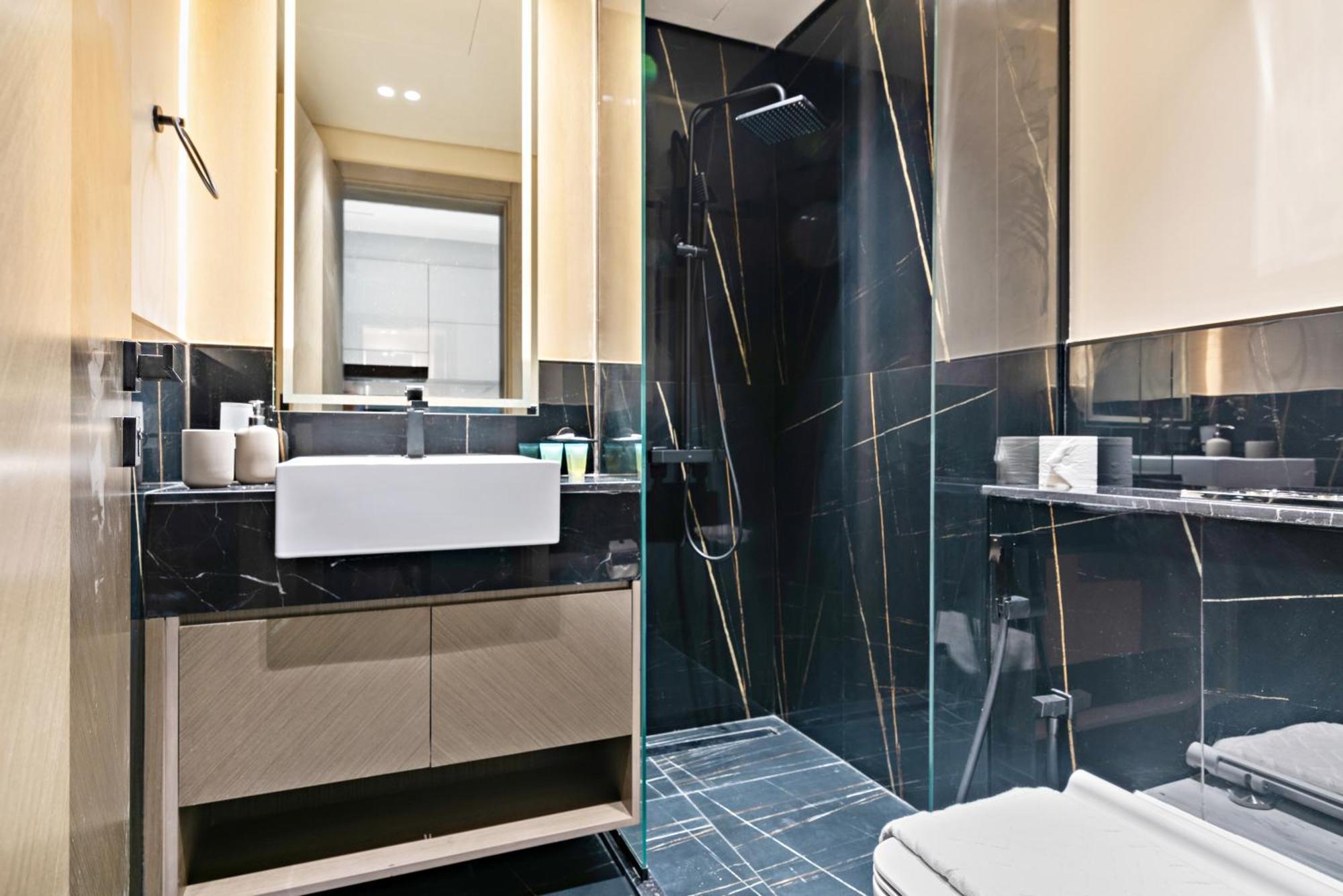 Appartamento Furnished Binghatti Canal - Burj Khalifa View, *