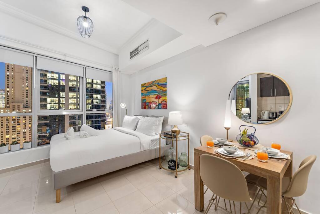 Apartment First Class Cozy Urban Retreat *