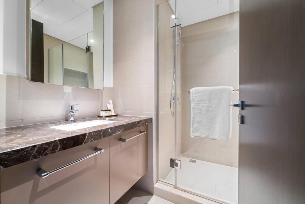 First Class 4br Spacious Luxury Retreat