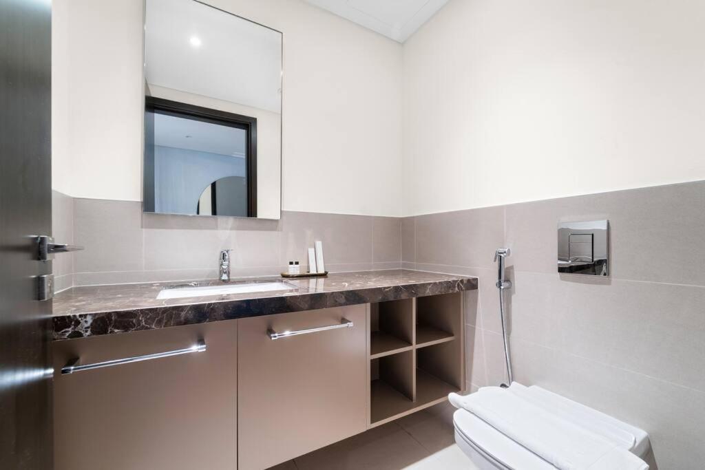 Appartement First Class 4br Spacious Luxury Retreat *