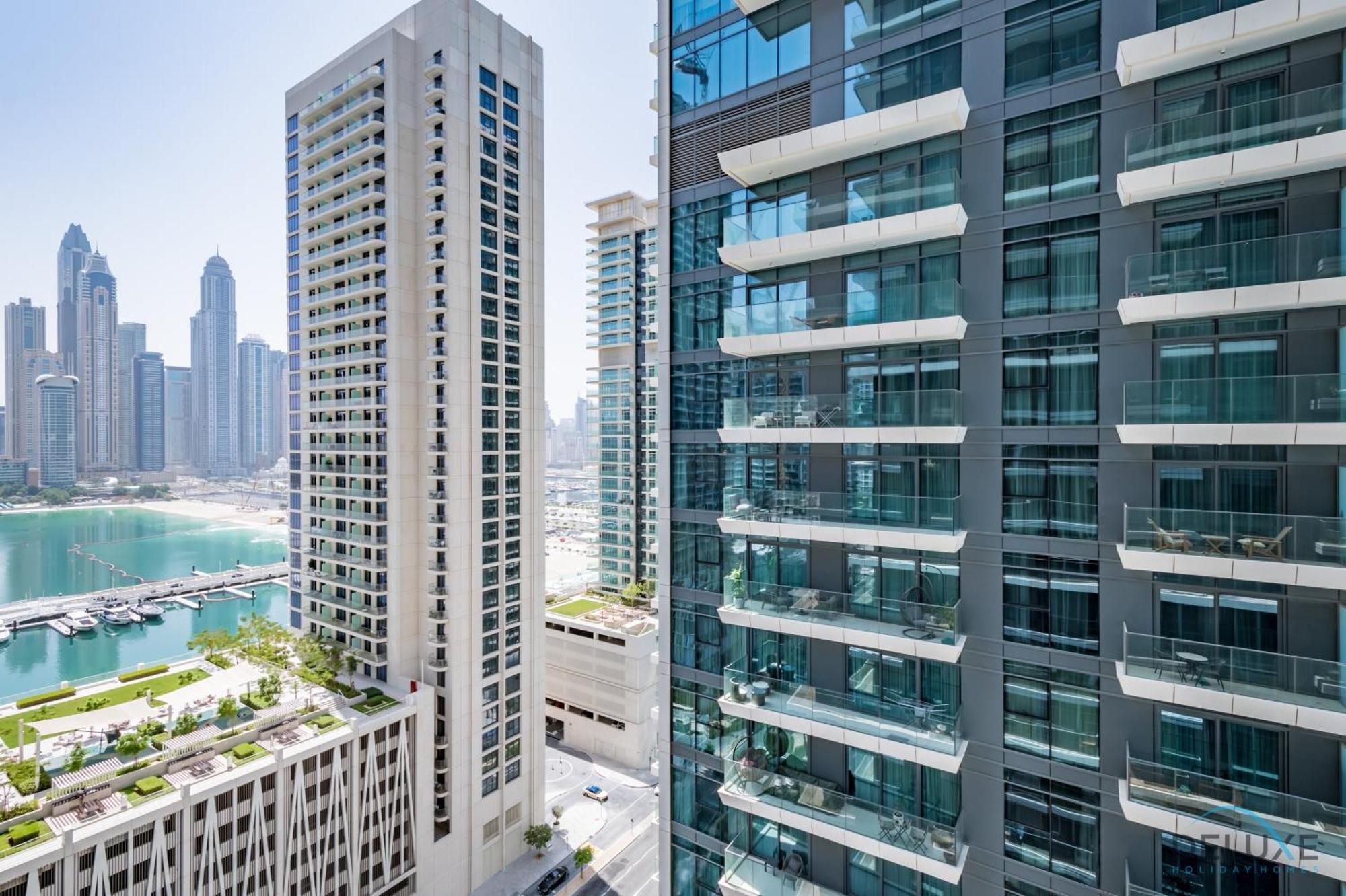 Luxurious 1br At Isle Tower 1 Emaar Beachfront, Marina By Deluxe Homes Appartement *