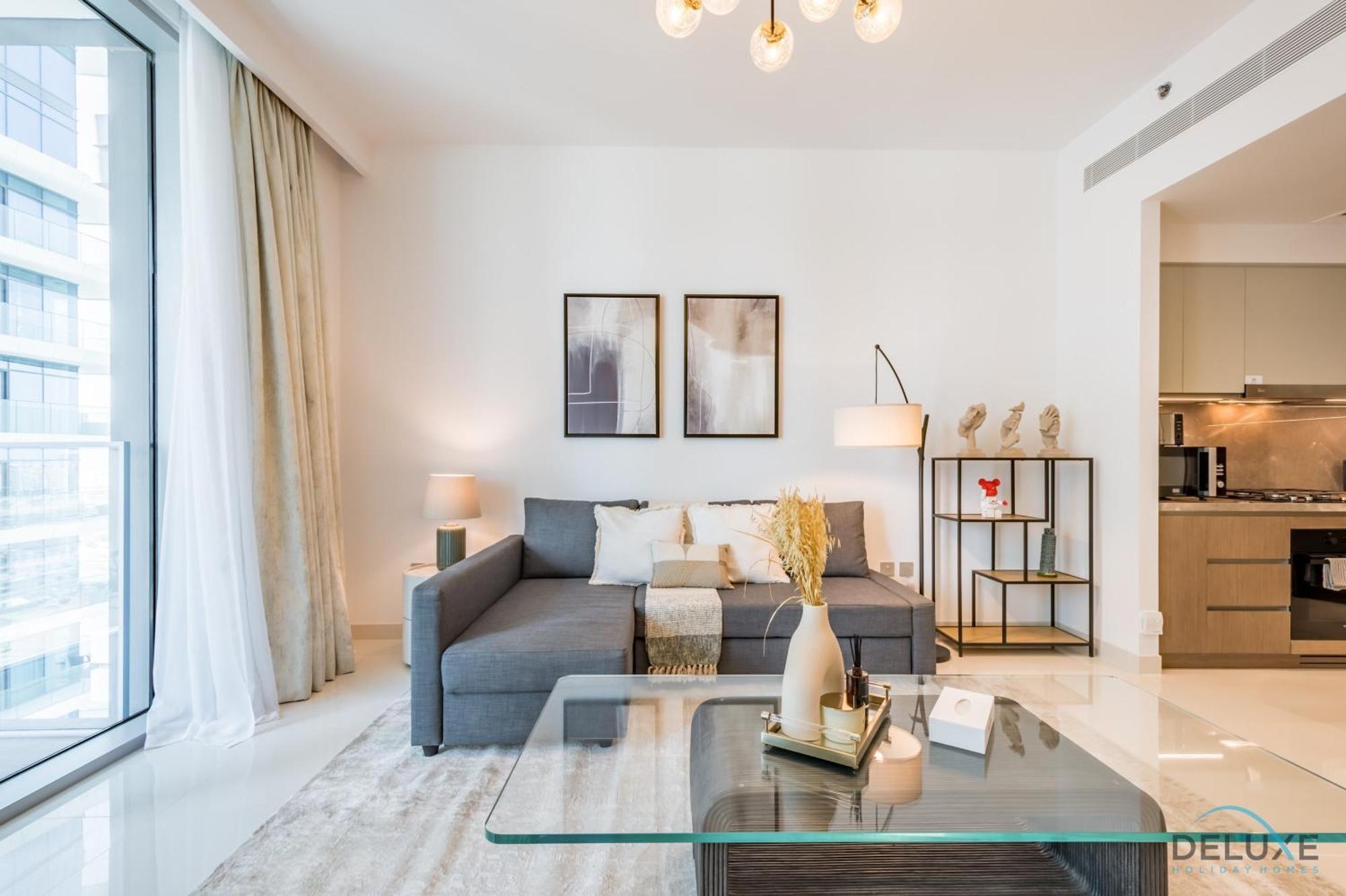 Luxurious 1br At Isle Tower 1 Emaar Beachfront, Marina By Deluxe Homes Dubaï