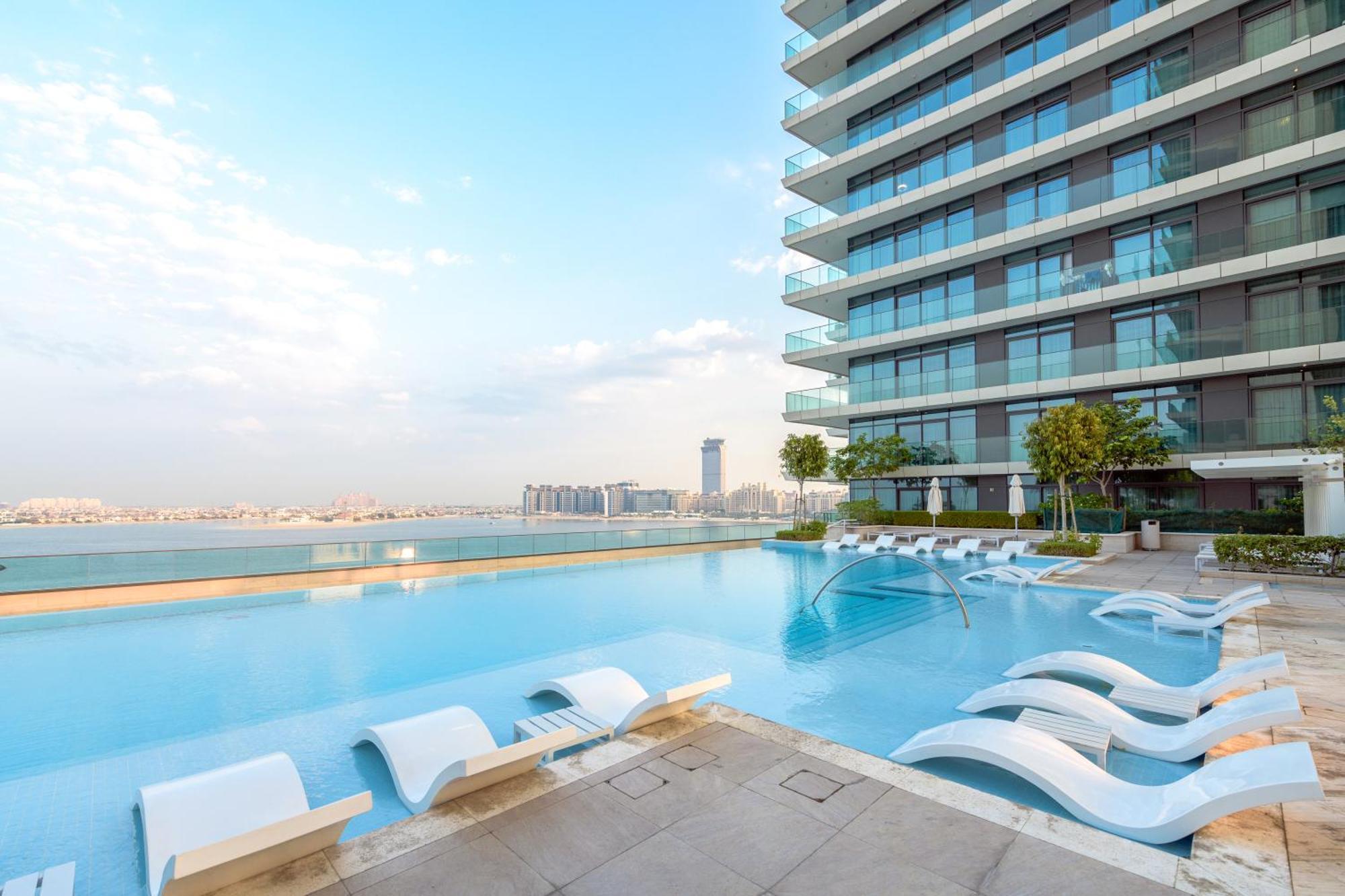 Opulent & Chic - 1 Bedroom - Beachfront Dubaï