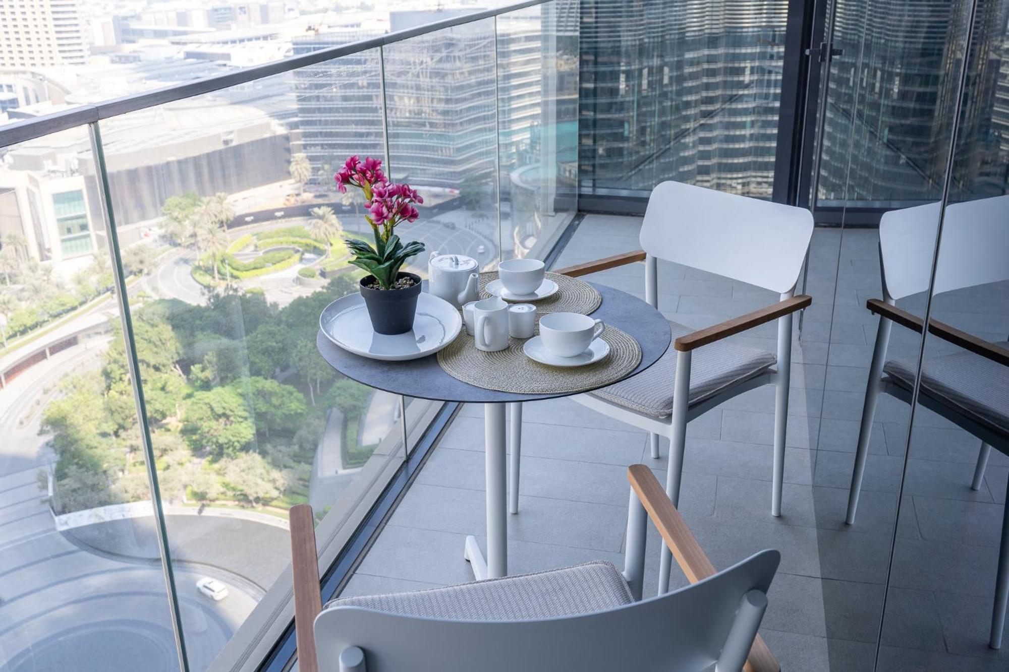 Apartemen Address Residences Opera - Burj Khalifa Views 2 & 3-bedroom 1 Minute Walk To Burj Khalifa, Mall, Fountain By Heaven Crest