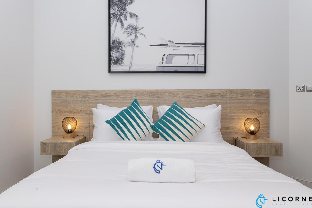Sunset Beach Oasis - Private & Shared Dubaï