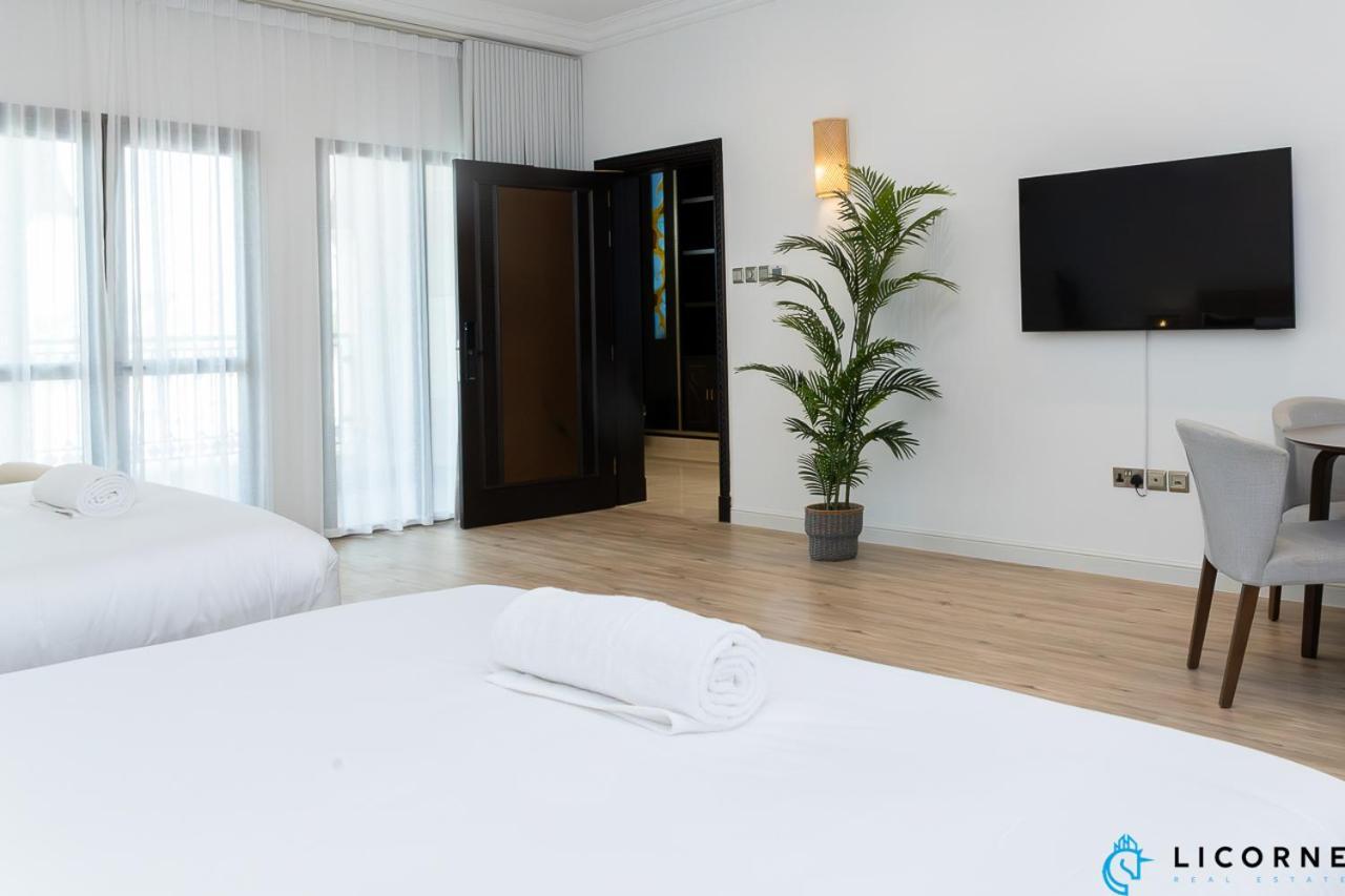 Sunset Beach Oasis - Private & Shared * Dubaï