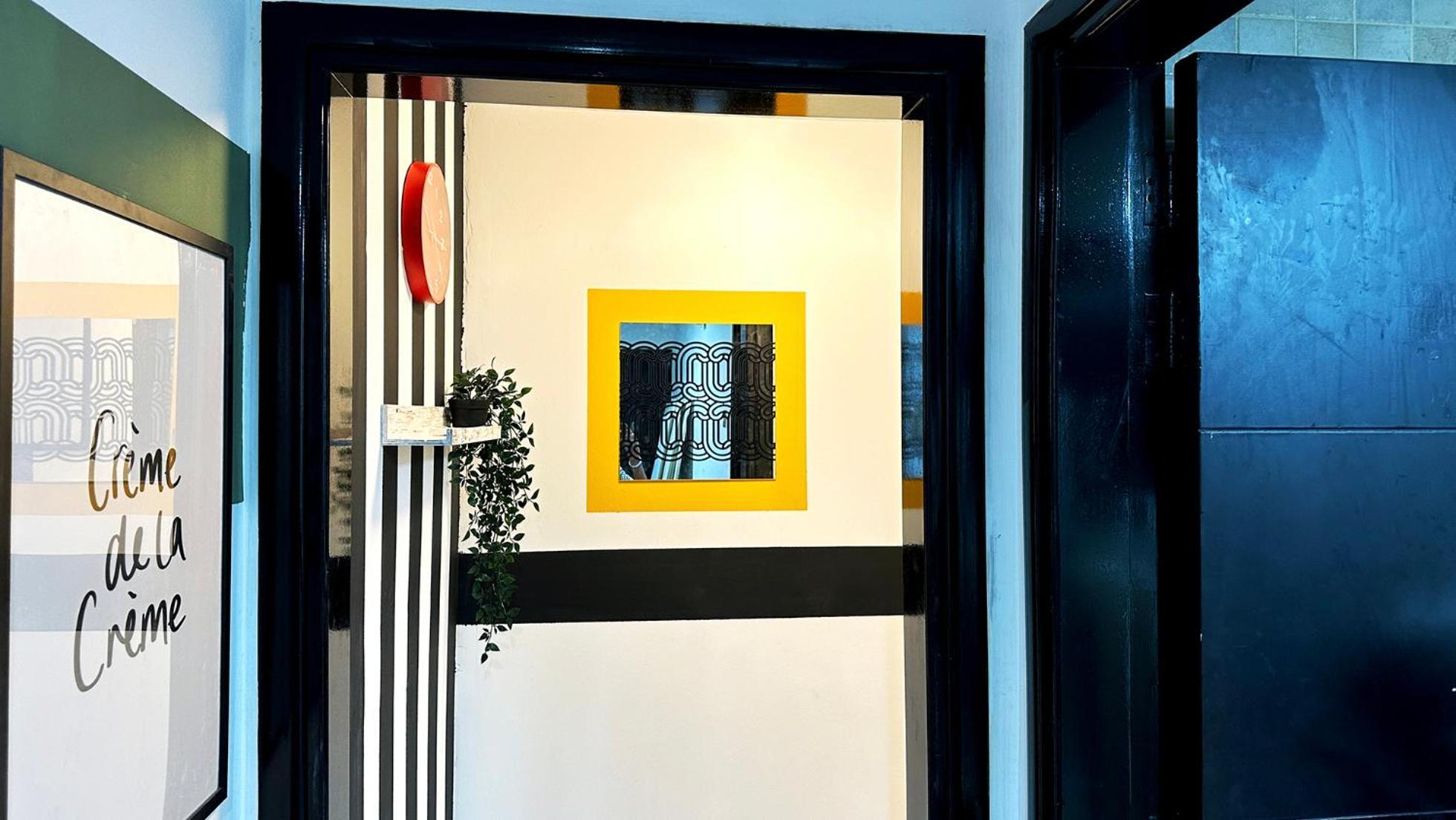 Partition In Al Seef Near Burjuman Metro Habitación en casa particular *