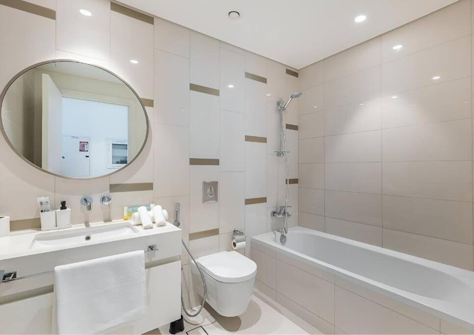 Myduomo- Prime 2br Beachfront, Palm & Marina Views-1606 * Dubaï