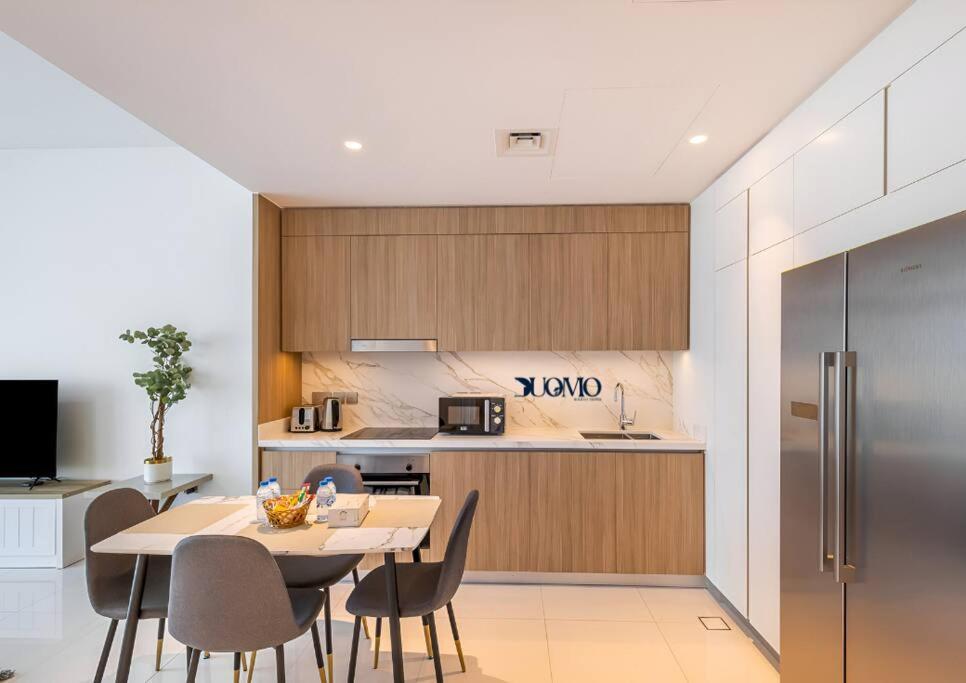Myduomo- Prime 2br Beachfront, Palm & Marina Views-1606 Hébergement de vacances *