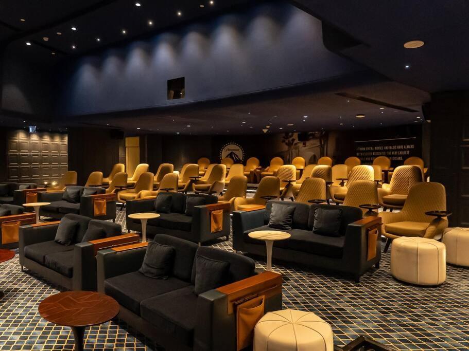 Stylish At Paramount Business Bay Lejlighed