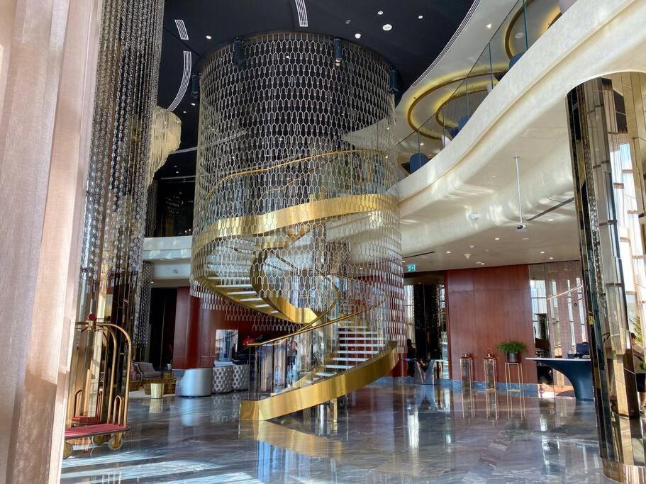 Lejlighed Stylish At Paramount Business Bay Dubai