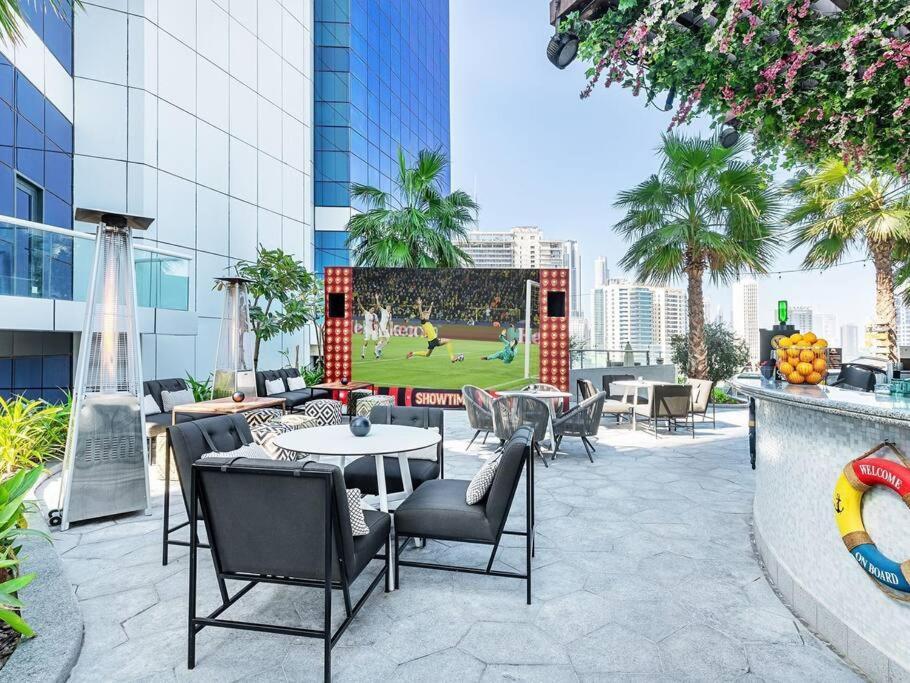 Lejlighed Stylish At Paramount Business Bay Dubai