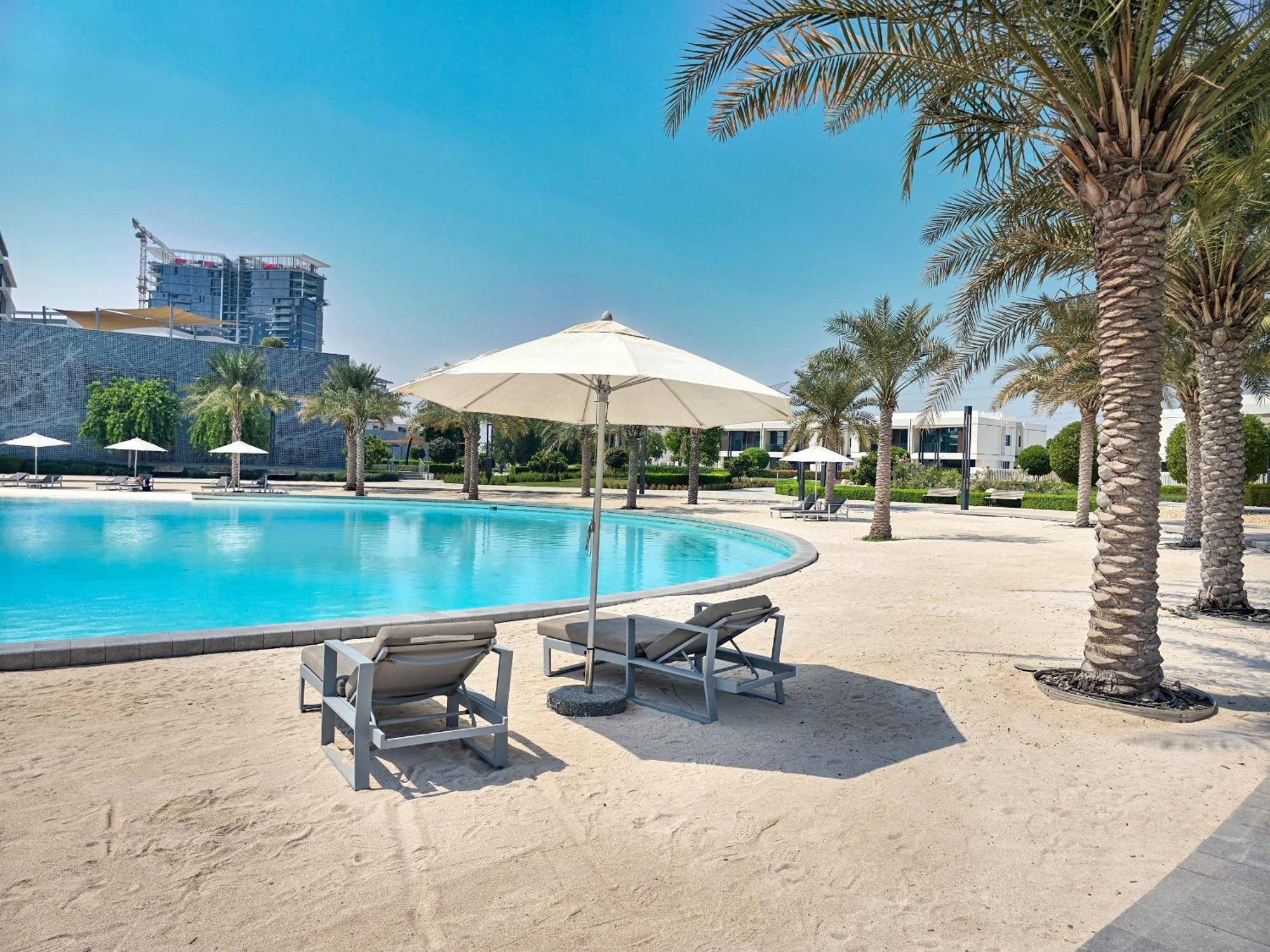 Easygo-luxury 2br & Maids With Lagoon View *