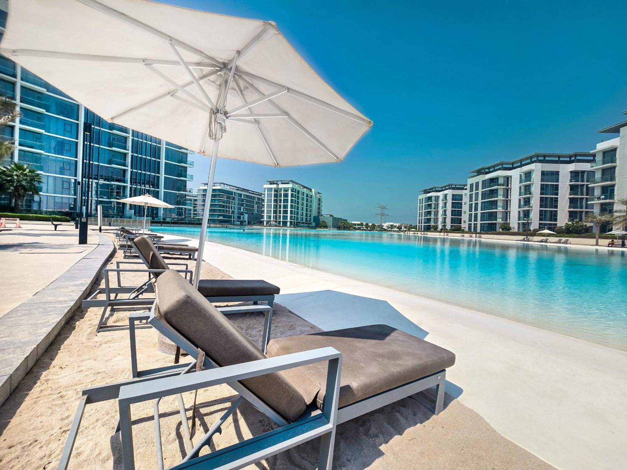Apartment Easygo-luxury 2br & Maids With Lagoon View *