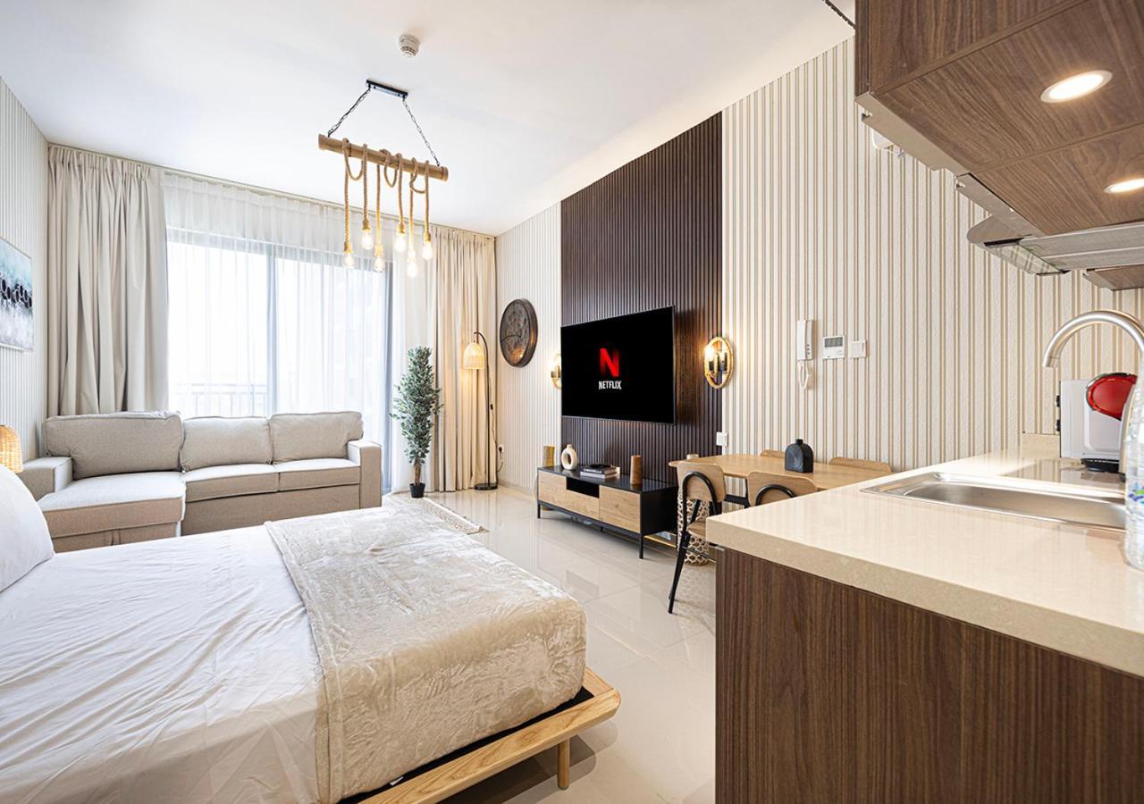 Stunning At Al Zahia Appartement