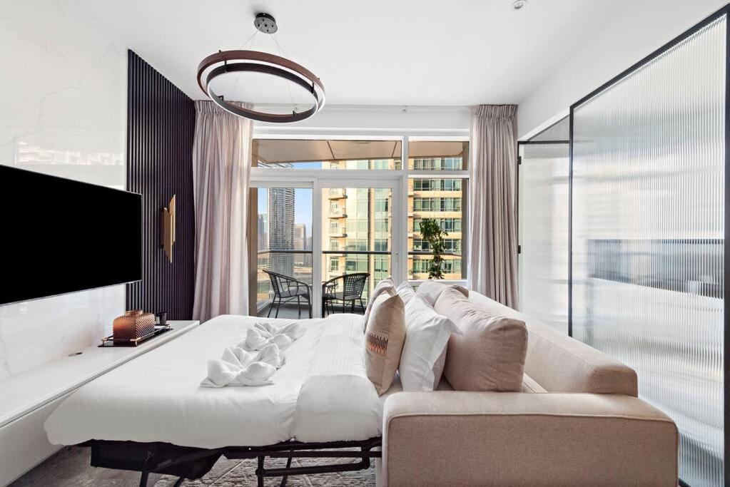 First Class 2br Premium Escape Dubai