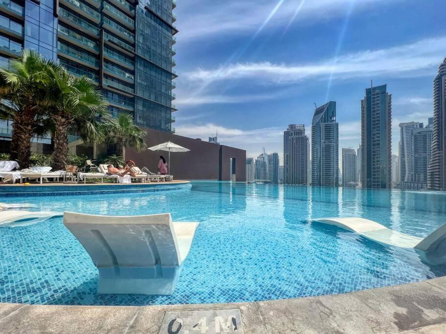 First Class 1br High-end Luxury Living Apartamento Dubái